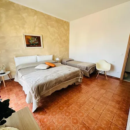 Giulia - Palazzo Milano Apartman *