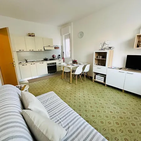 Giulia - Palazzo Milano Appartement Diano Marina