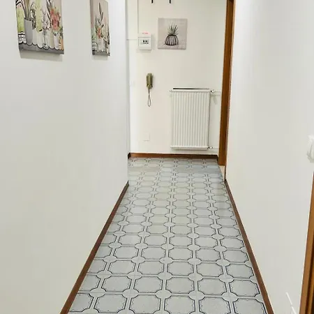 Giulia - Palazzo Milano Diano Marina