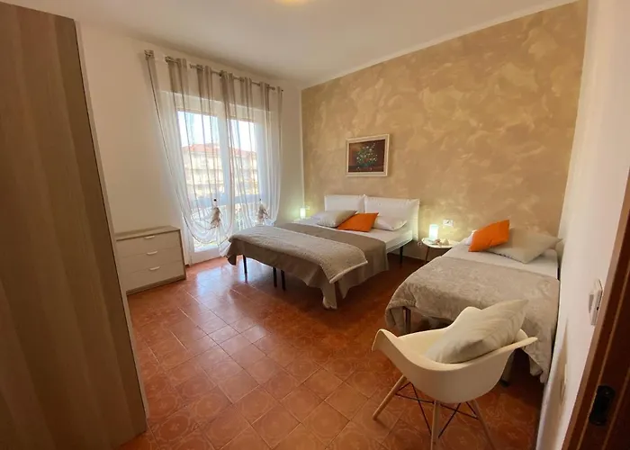 Giulia - Palazzo Milano Lägenhet *