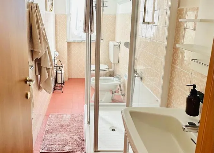 Apartment Giulia - Palazzo Milano *