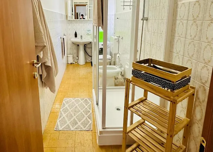 Giulia - Palazzo Milano Diano Marina